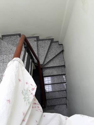 Nhà CMT8, gần Ngã 4 Bảy Hiền, cách MT 5M, 4T, Ở ngay