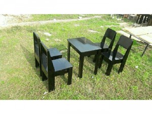 Cần thanh lý 15 bộ bàn ghế gỗ