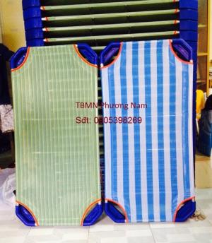 Giường lưới trẻ em sọc sanh trắng - Giường lưới mầm non