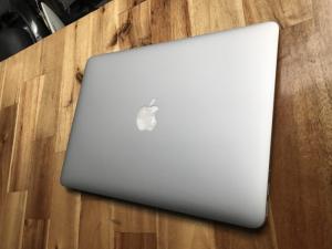 Macbook air 2013 , 13,3in, core i5 - 1,3G, 4G, 256G, giá rẻ