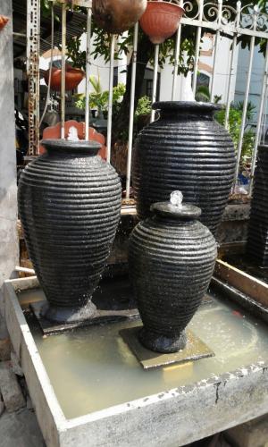 Lu nước phong thủy trang trí, trưng bày cho sân vườn nhà bạn sang trọng hơn