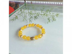 Chuỗi tay nhiều màu