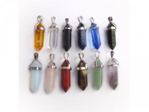 Mặt dây chuyền kim tự tháp