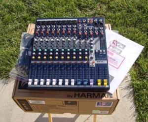 SoundCraft EFX8