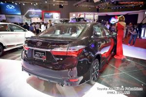 Khuyến Mãi Toyota Altis 2018 1.8 Màu Nâu Cho Khách Đặt Hàng