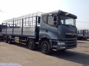 Xe tải 4 chân camc máy YC đời 2015 nhập khẩu .