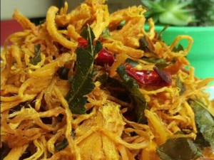 Ăn Vặt : Khô Gà Lá Chanh