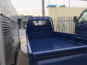 Xe hyundai h100 thùng lũng
