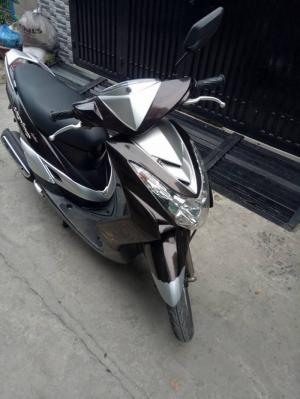 Yamaha Mio Utimo loại bụng bự 2k10 bstp mới 95% tem hoa văn bánh mâm thắng đĩa xe đẹp máy êm nguyên zin xe máy mạnh chạy nhẹ vọt lợi xăng mua về sử dụng liền xe nhà sử dụng kỷ đi chợ chở con đi học thôi xem xe như hình bán giá 9.8tr liên hệ