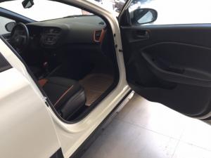 Hyundai i20 active NK SX 2015,số tự động,tích hợp vô lăng,CKTM