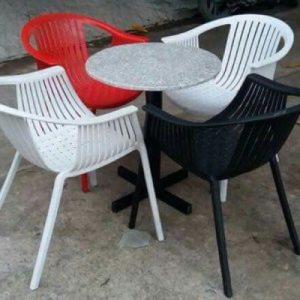 Công ty chuyên sản xuất bàn ghế càfe văn phòng cao cấp.