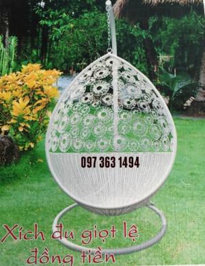Ghế xích đu mây đồng tiền tinh tế
