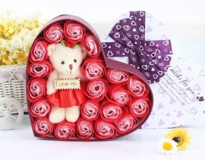 Quà Tặng 20/10 - Hoa Hồng Hộp Trái tim Giấy Kèm Gấu ,Hoa Hồng Sáp 17 Bông Dễ Thương - MSN1831027