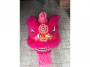 Đầu lân màu hồng lông cừu