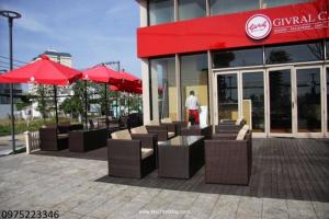 Nội Thất quang Đại Chuyên cung cấp sofa caffe giá rẻ, sản phẩm được bảo hành 12 thang, giao hàng tận nơi, miễn phí vận chuyển cho khách đặc với số lượng nhiều, mọi chi tiết về sản phẩm xin liên hệ, 0975223346 gặp mr đại nhé, rất hân hạnh chào đón quý