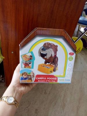 Trò chơi chó gặm xương lớn