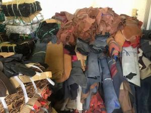 Cung cấp và gia công, bỏ sỉ và lẻ dây đồng hồ da cá sấu, da bò cao cấp
