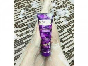 Sữa Tắm Muối Đá Của Mocha