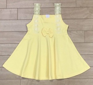 Hàng thời trang trẻ em - hàng tại cửa hàng - soạn để giao cho khách hàng sỉ