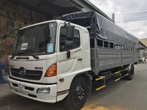 Xe tải hino FC thùng mui bạt dài 6,8 m
