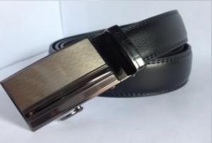 DNQK00009 Màu: đen. Kích thước: 114 x 3,5 cm. Trọng lượng: 400 g