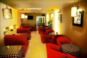 Sofa nhà hàng ,sofa góc ,sofa bộ , sản xuất thiết kế giường tắm nắng bàn ghế nhựa giả mây