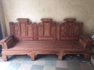 Bộ Bàn Ghế Đồng Kỵ Kiểu Âu Á Hộp Loại 2M2 Và 2M4 Gỗ Hương Đỏ
