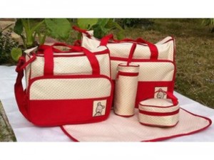 Set đựng đồ bỉm sữa mẹ và bé 5 món