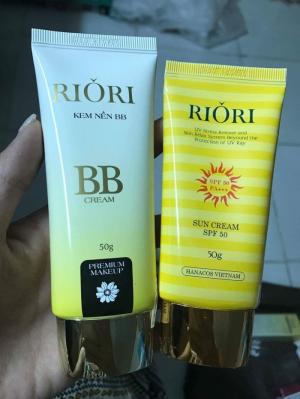 Kem nền BB CREAM