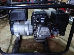 Máy phát điện Honda SGA19000HX