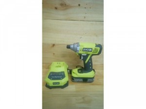 Máy bắn vít RYOBI. Máy đẹp giá tốt