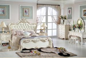 giường ngủ cổ điển màu trắng tại Trà Vinh Hậu Giang