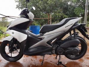 Xe máy yamaha NVX155 VVA bản cao cấp