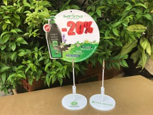 Wobbler để bàn đế mica, wobbler quảng cáo chân mica, wobbler mica, wobbler để bàn in logo