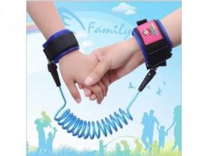 Dây dắt trẻ đi dạo chống lạc