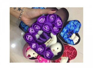 Hoa sáp day bằng cả trái tin