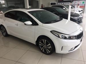 Cần bán gấp Kia Cerato 2017