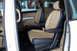KIA Sedona 2.2 DATH 2017, ưu đãi giá cực hấp dẫn, nhiều quà tặng