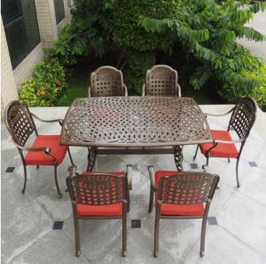 Bàn ghế cafe ngoài trời
