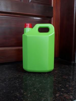 Chuyên cung cấp can nhựa đựng hóa chất 5 lít, can nhựa các loại