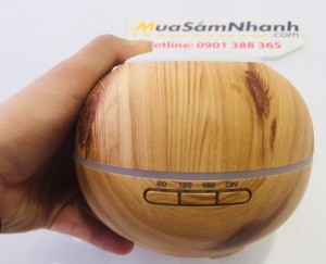 Máy tạo độ ẩm không khí tỏa ra sương mát