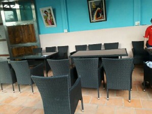Bố bàn ăn giá rẻ nhất trường