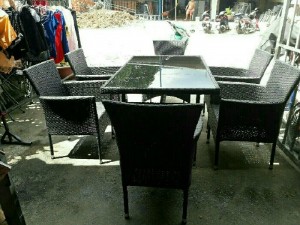 Bố bàn ăn giá rẻ nhất trường