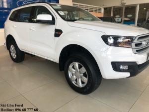 Khuyến mãi mua Ford Everest 2018, trả trước 150 triệu