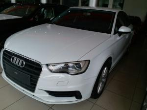 AUDI A3 TFSI 1.8 AT,máy xăng,sản xuất 2014,nhập khẩu Hungary,màu trắng