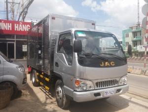 Cần bán Xe Tải Jac 2T4 thùng dài 3m7