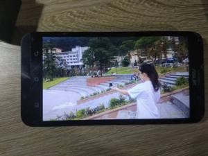 Asus Zenfone 2 ZE550ML Cũ, phần mềm, camera tốt