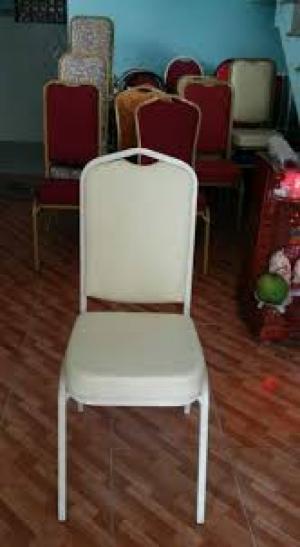 Bàn ghế nhà hàng