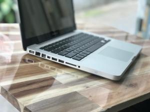 Macbook Pro A1278 13,3in, i7 4G 500G Đẹp zin 100% Giá rẻ !!!!