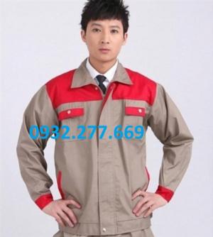 Để chọn lựa được đồng phục bảo hộ lao động ưng ý cũng không pải rễ nhưng đến với Bảo hộ lao động bảo an sẽ làm hài lòng quý khách về chất lượng sản phẩm cũng như kiểu dáng mẫu mã được cập nhập mới thường xuyên . Đối với mỗi ngành nghề, có sự lựa chọn quần áo bảo hộ lao động .
Chất liệu vải kaki 100% cotton, hút ẩm tốt, thoáng mát, cầm màu tuyệt đối.
- Màu sắc đa dạng, phong phú, theo yêu cầu
- Size: S - 5XL
- Đường may chắc chắn, tinh tế, bền đẹp
- In thêu logo sắc sảo, rõ nét, bền màu
- Thời gian giao hàng nhanh, cần hàng là có
- Giá rẻ, nhiều ưu đãi bất ngờ.
- Kiểu áo thích hợp cho kỹ sư, nhân viên bảo trì, chuyên viên kỹ thuật, khối văn phòng, điều hành sản xuất, công nhân...
Mọi thông tin chi tiết vui lòng liên hệ :
Ms THoa : 0932.277.669